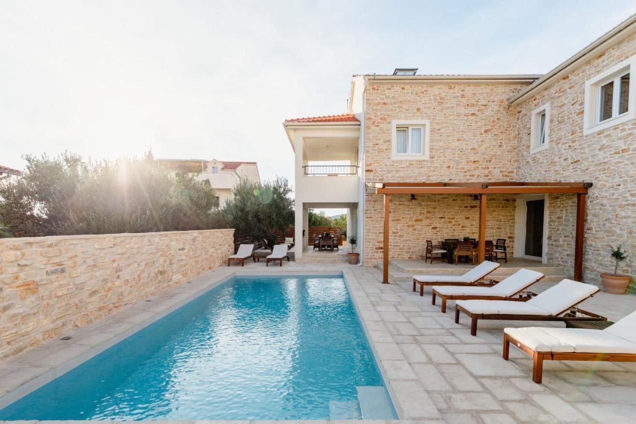 Olive Tree Apartments Водице Экстерьер фото